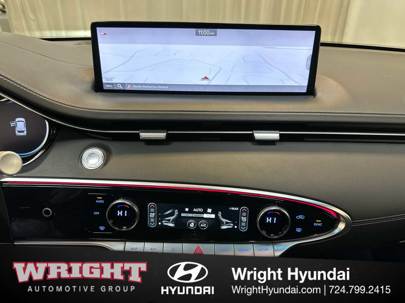 Certified 2025 Genesis GV70 3.5T Sport w/ Sport Advanced Package image 25