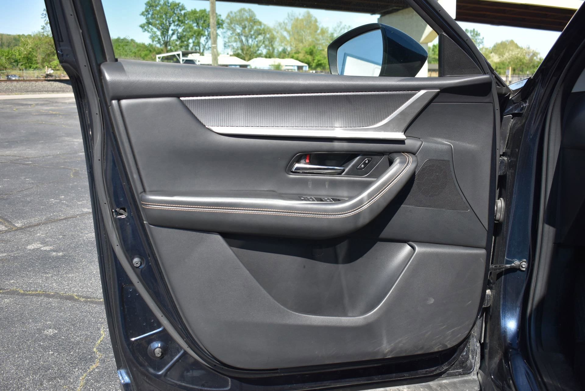Used 2025 MAZDA CX-90 3.3 Turbo w/ Preferred Package AWD/4WD image 12