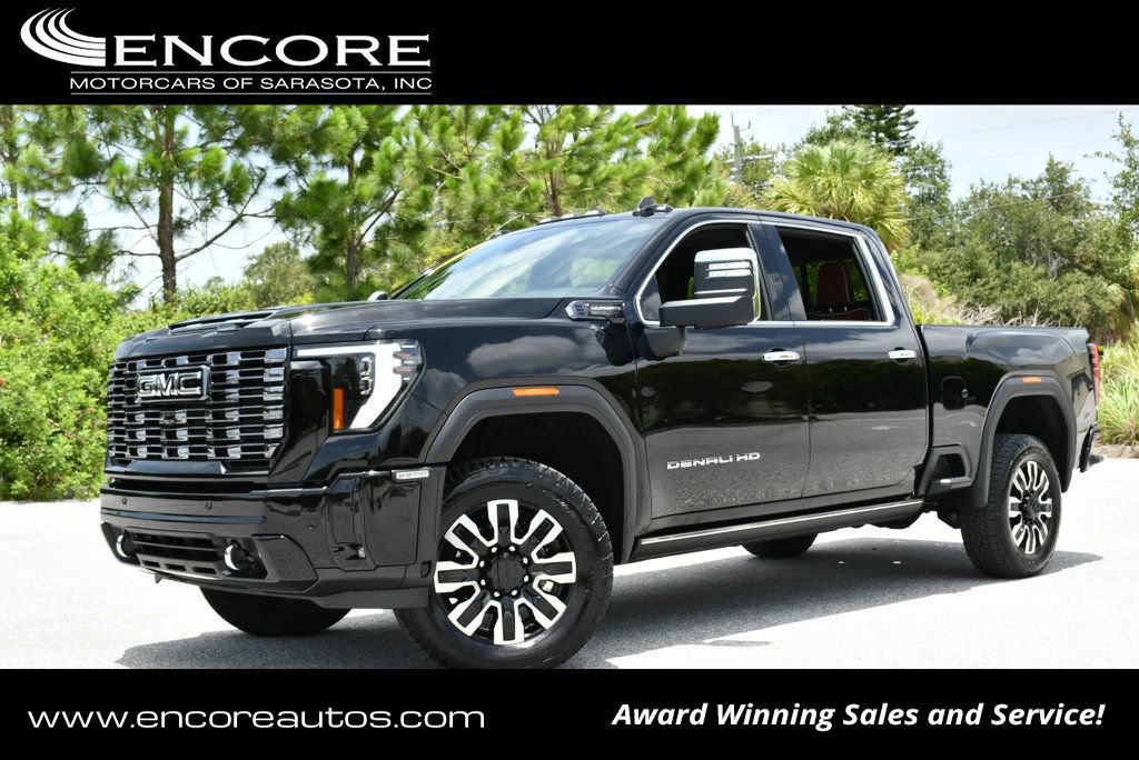 Used 2026 GMC Sierra 2500 Denali Ultimate w/ Max Trailering Package AWD/4WD image 1