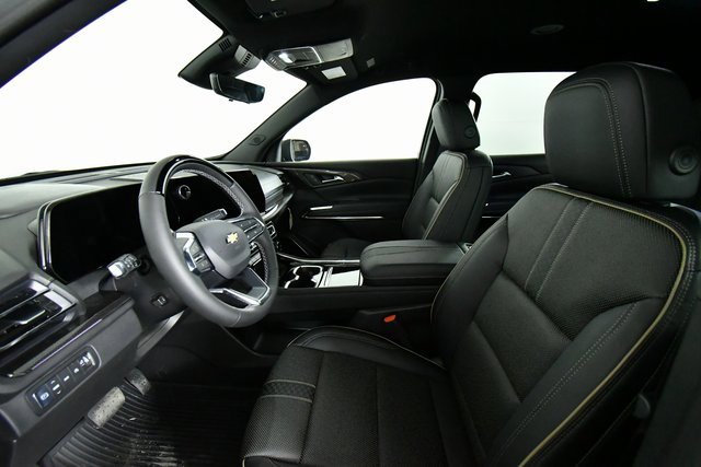 New 2026 Chevrolet Traverse High Country w/ LPO, Floor Liner Package image 5