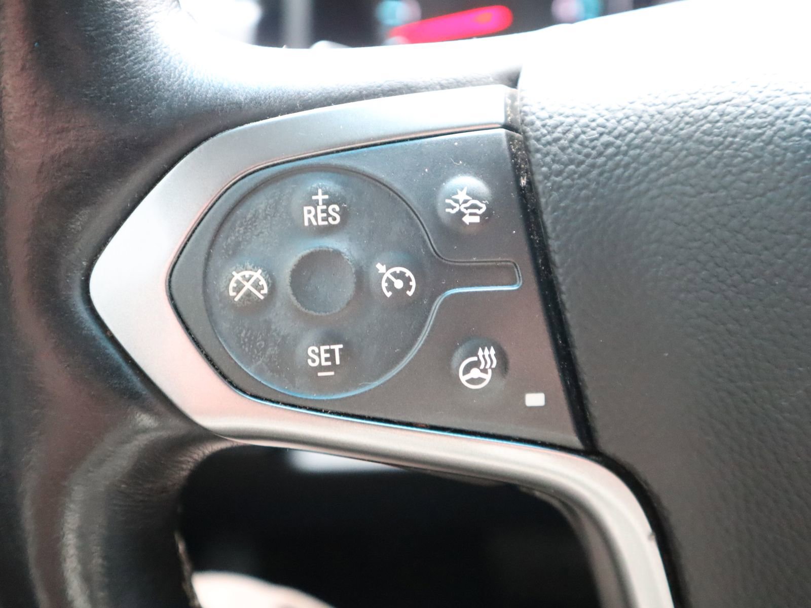 Used 2015 Chevrolet Suburban LTZ AWD/4WD image 37