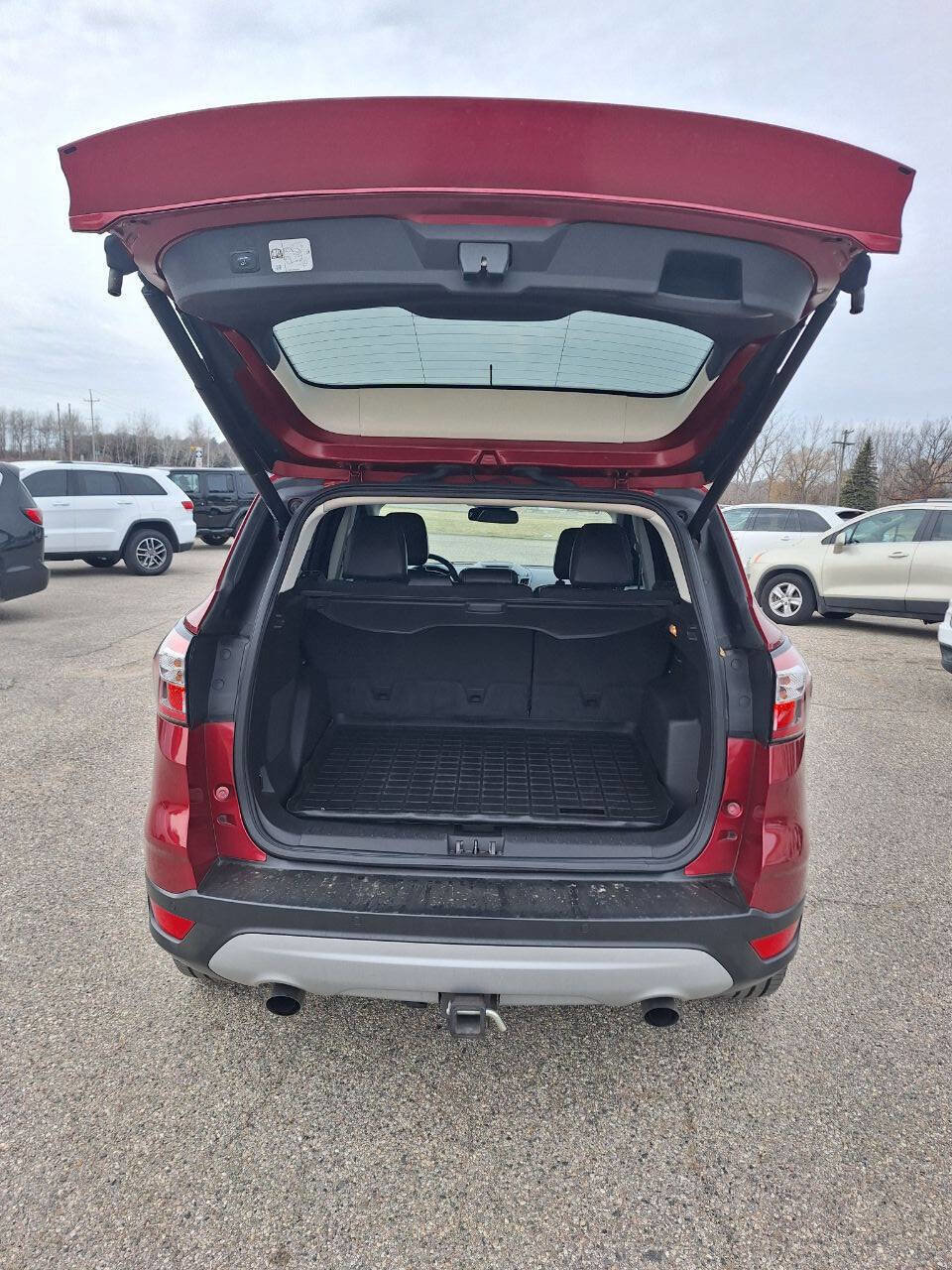 Used 2018 Ford Escape Titanium w/ Ford Safe & Smart Package AWD/4WD image 6