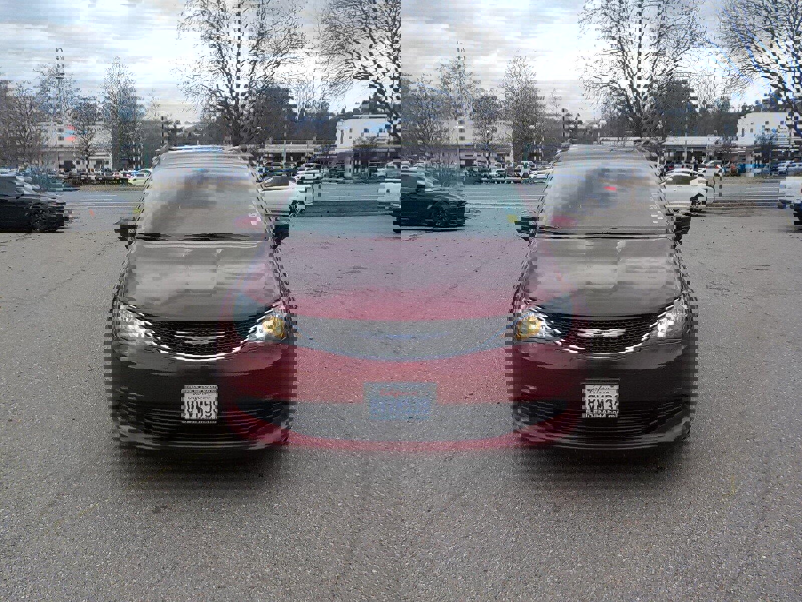 Used 2020 Chrysler Voyager LX image 3