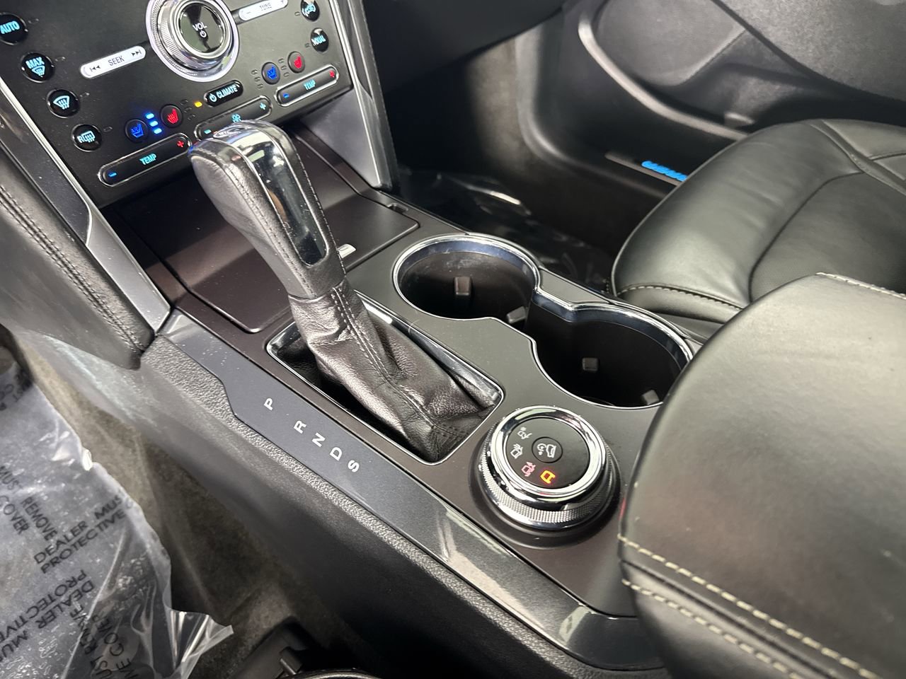 Used 2018 Ford Explorer Platinum AWD/4WD image 14
