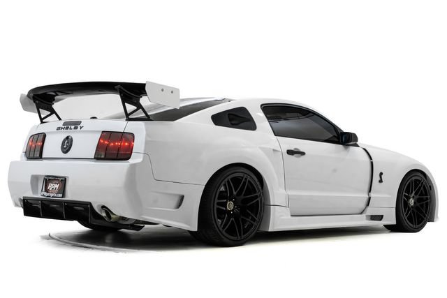 Used 2008 Ford Mustang Shelby GT500 RWD image 4