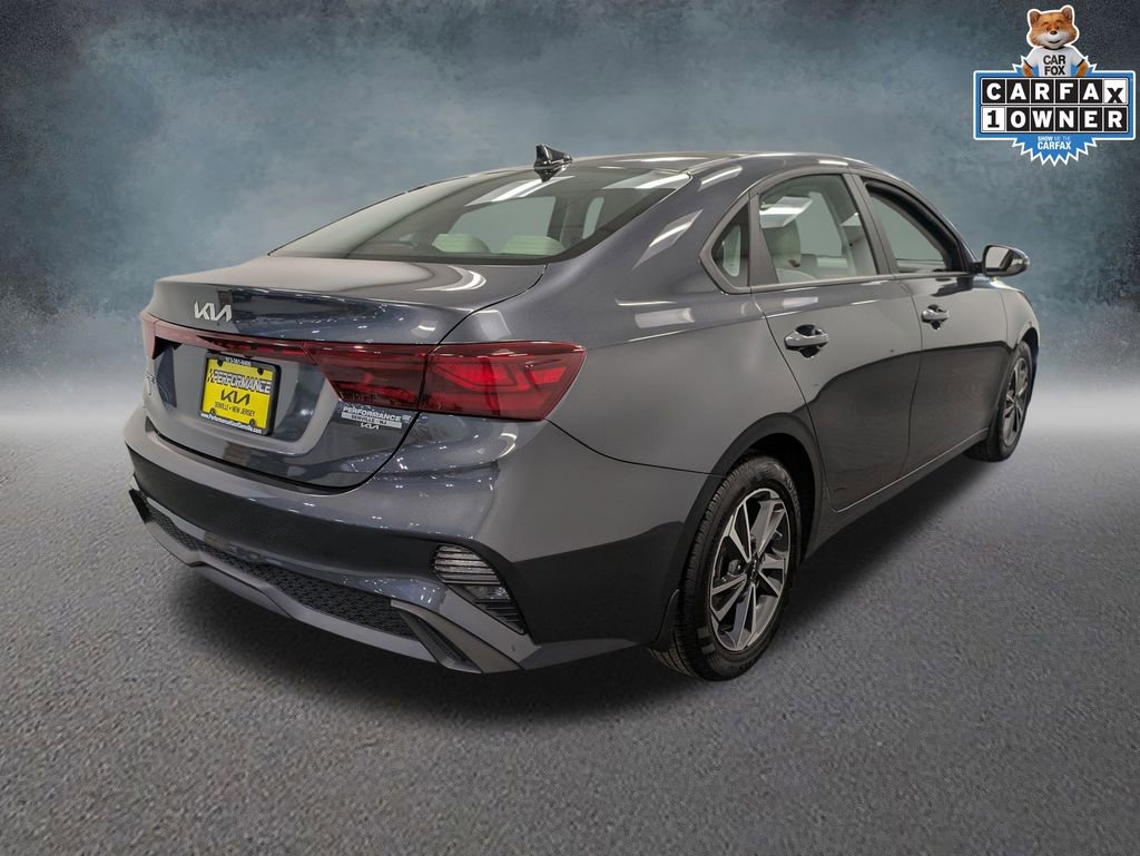 Certified 2023 Kia Forte LXS w/ LXS Technology Package FWD image 4