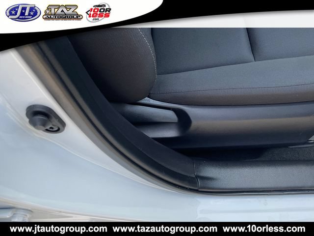 Used 2024 Toyota Corolla LE FWD image 15