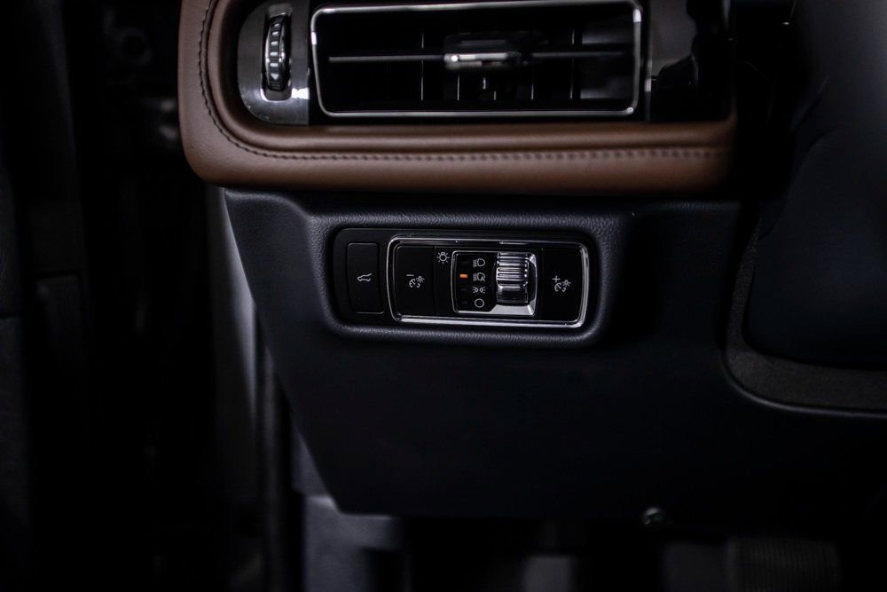 Used 2025 Lincoln Aviator Reserve w/ Equipment Group 201A image 35