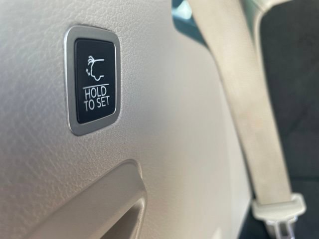 Used 2022 Jeep Wagoneer Series III w/ Flexible Seating Group AWD/4WD image 25