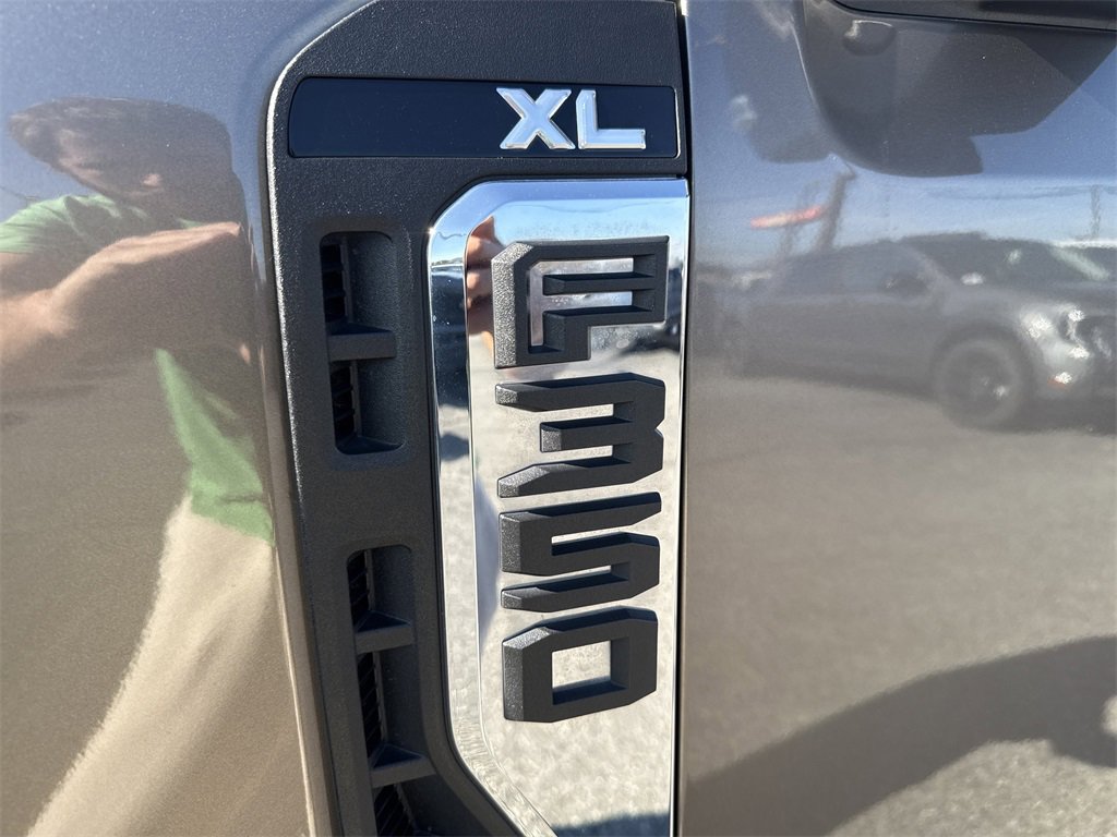 Used 2023 Ford F350 XL image 12