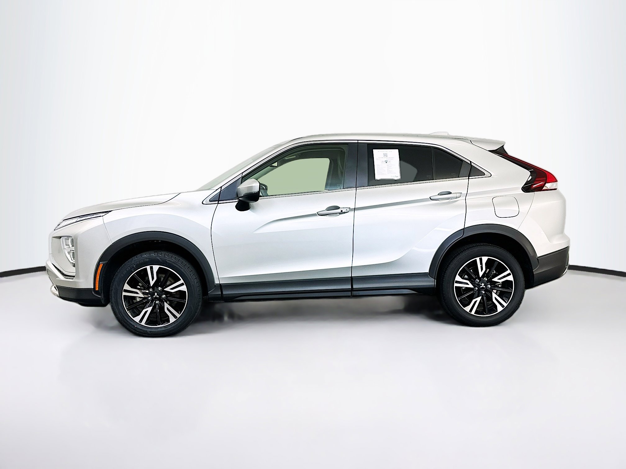 Used 2025 Mitsubishi Eclipse Cross SE image 4