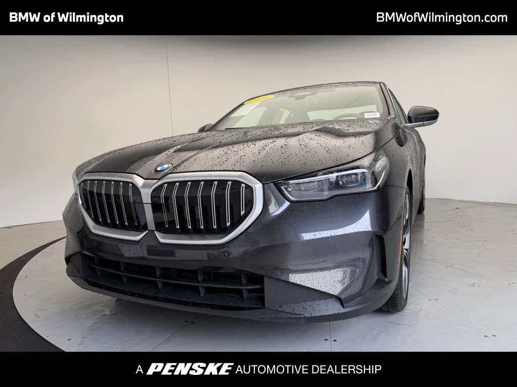 Certified 2026 BMW 530i RWD image 1