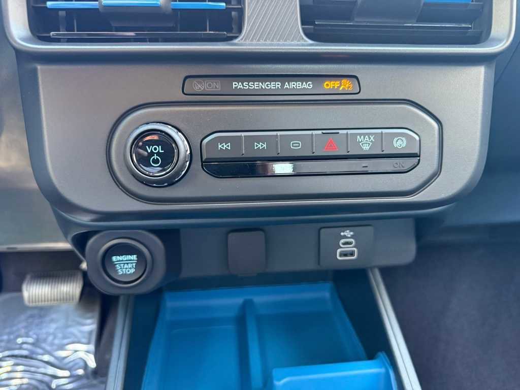 New 2025 Ford Maverick XLT w/ XLT Luxury Package image 15