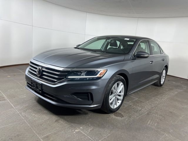 Used 2020 Volkswagen Passat 2.0T SE image 3