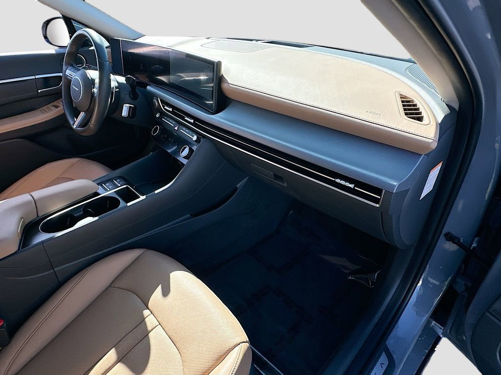 Used 2024 Hyundai Sonata Limited image 30