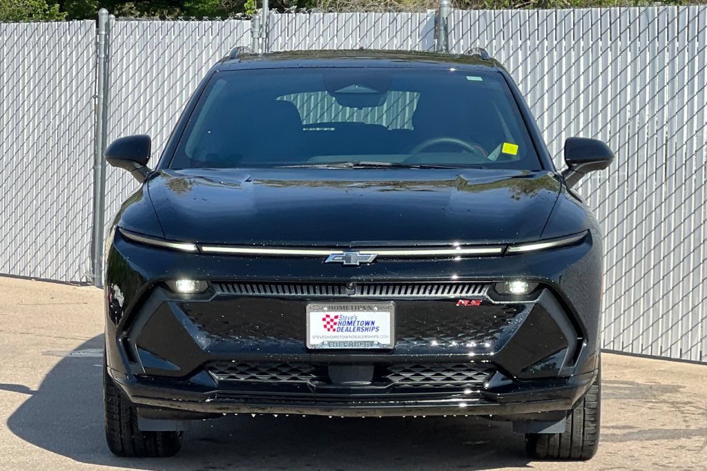 New 2026 Chevrolet Equinox EV RS w/ Convenience Package II FWD image 6