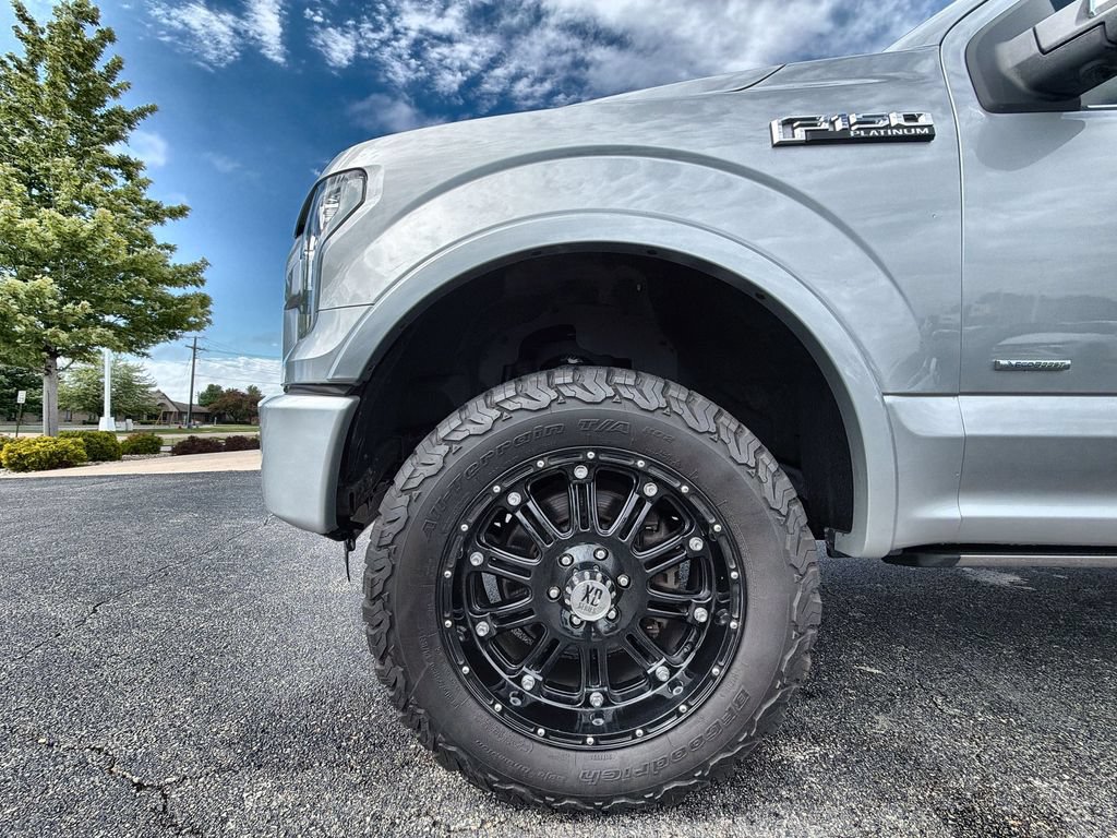 Used 2016 Ford F150 Platinum w/ Equipment Group 701A Luxury AWD/4WD image 18