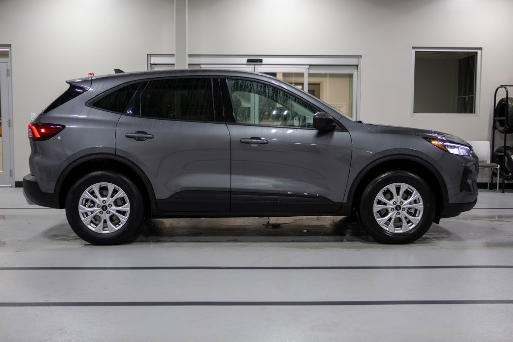 Used 2025 Ford Escape Active w/ Tech Pack #1 image 6