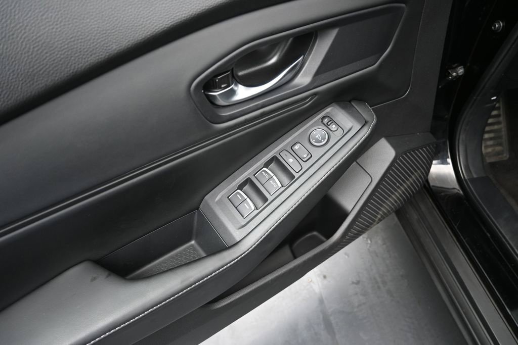 Certified 2024 Honda Accord Sport image 17