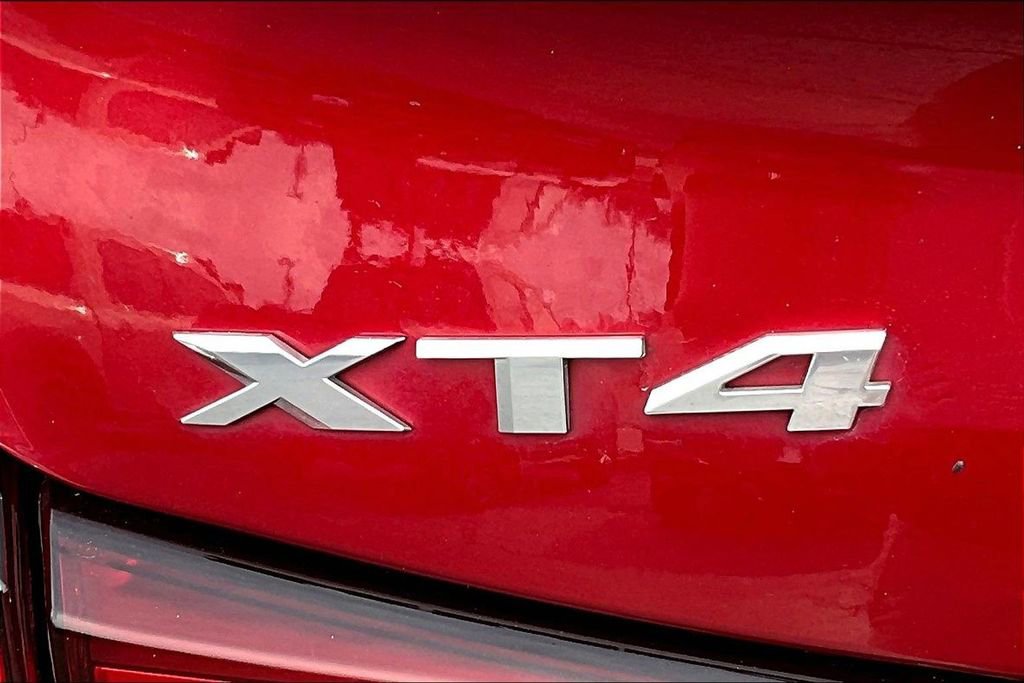 Used 2019 Cadillac XT4 Premium Luxury image 26