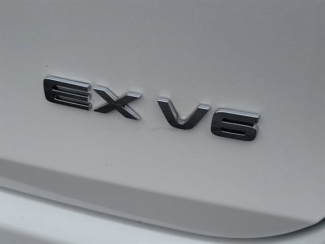 Used 2018 Kia Sorento EX image 12