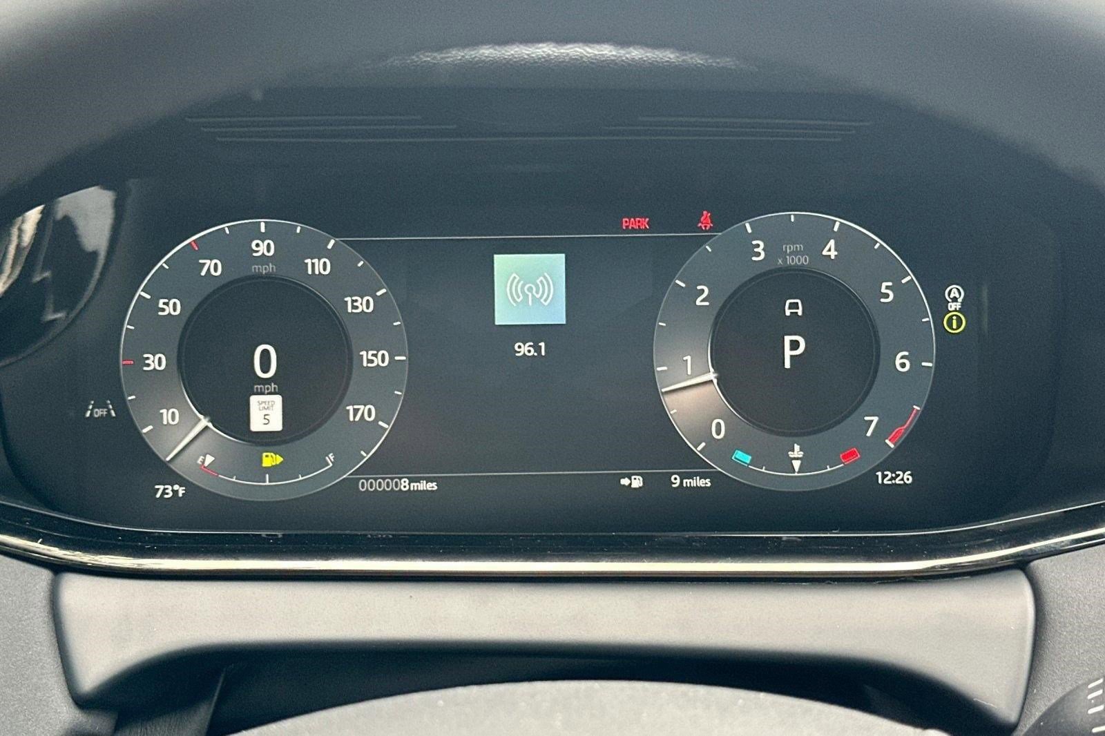 New 2026 Land Rover Range Rover Evoque Dynamic SE AWD/4WD image 17