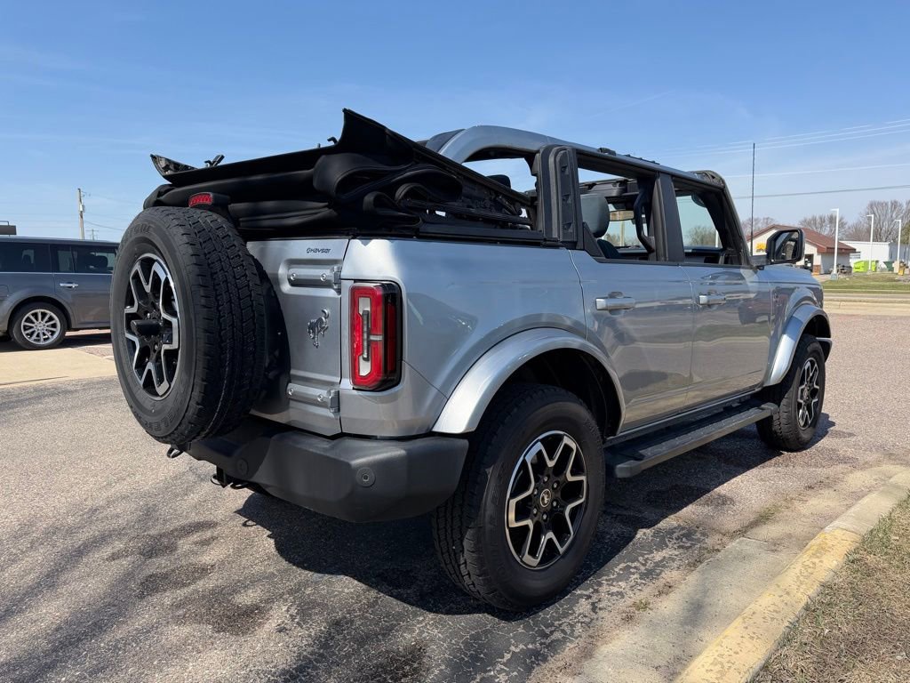 Used 2023 Ford Bronco Outer Banks image 39