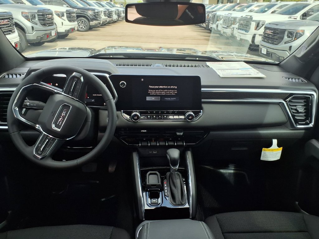 New 2026 GMC Canyon Elevation w/ Convenience Package RWD image 8