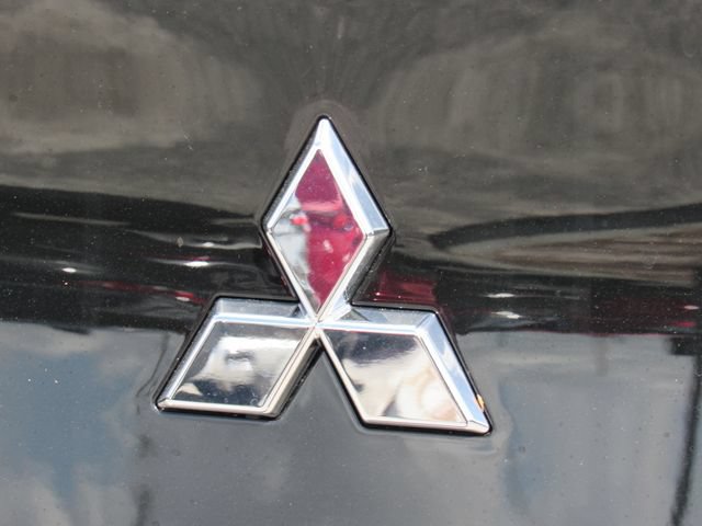 New 2026 Mitsubishi Outlander SE FWD image 14