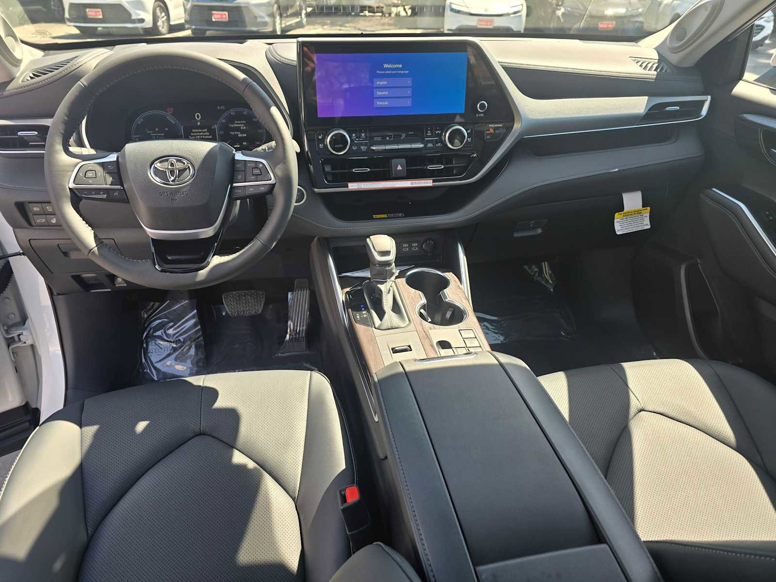 New 2026 Toyota Highlander Platinum AWD/4WD image 23