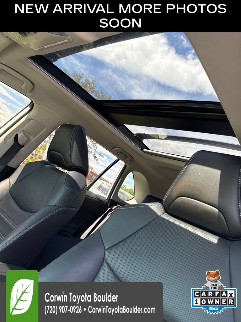 Used 2019 Toyota RAV4 Limited AWD/4WD image 11