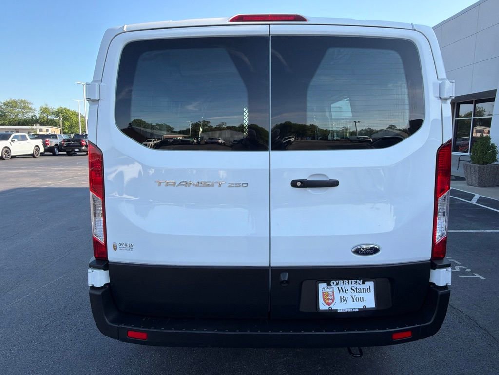 Used 2024 Ford Transit 250 Low Roof w/ Exterior Upgrade Package RWD image 4