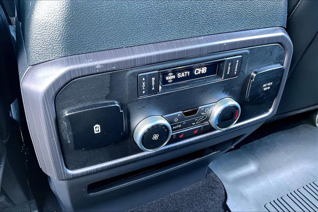 Used 2022 Ford Expedition Platinum image 34