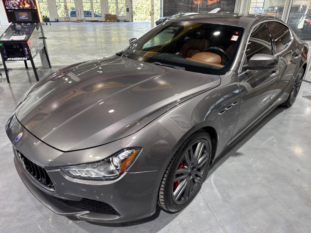 Used 2017 Maserati Ghibli S image 1