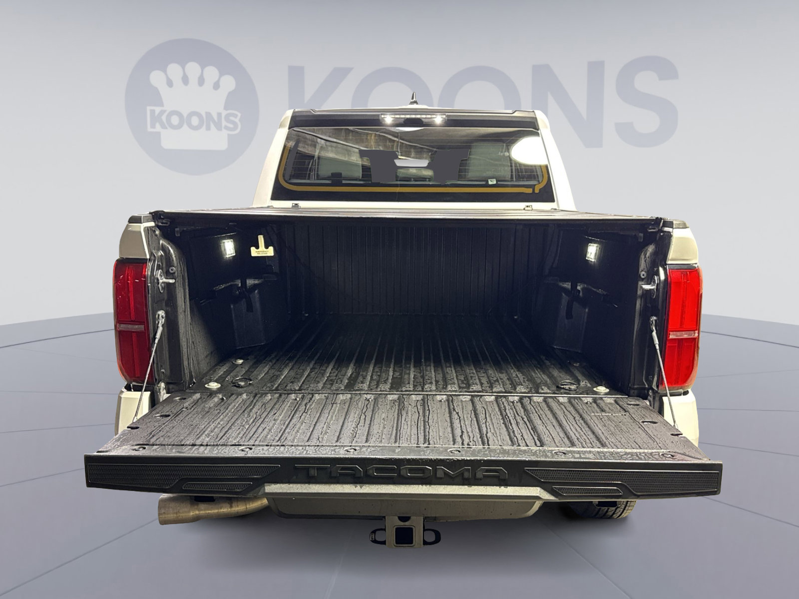 Used 2025 Toyota Tacoma SR5 image 30