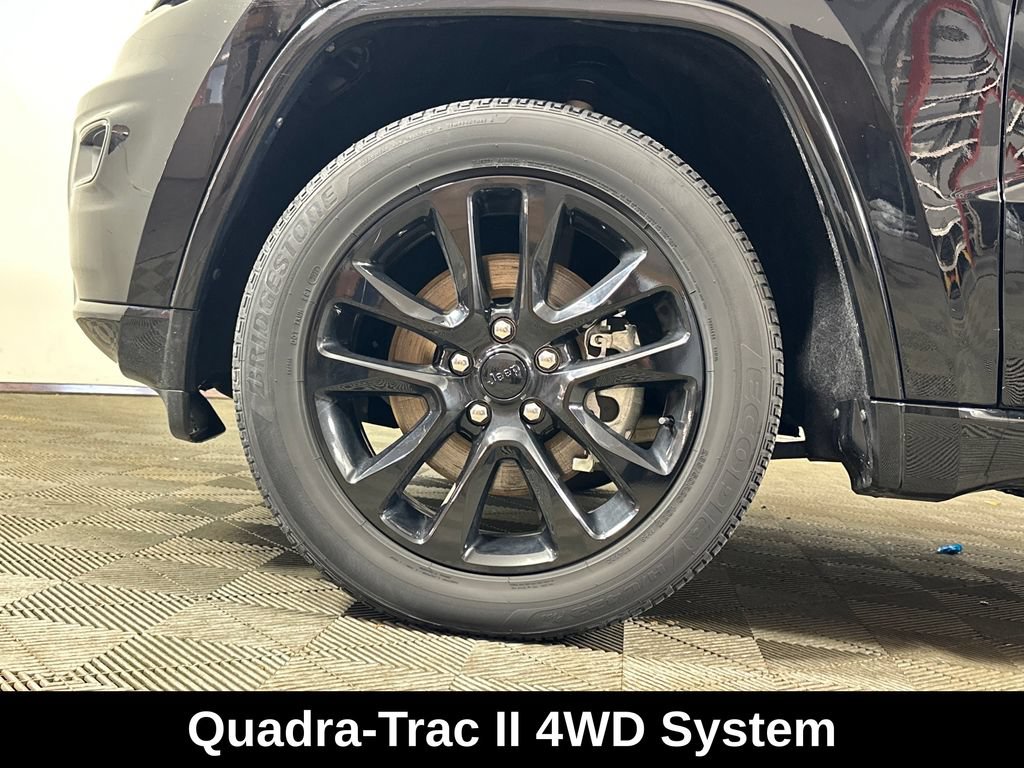 Used 2022 Jeep Grand Cherokee Laredo X AWD/4WD image 8