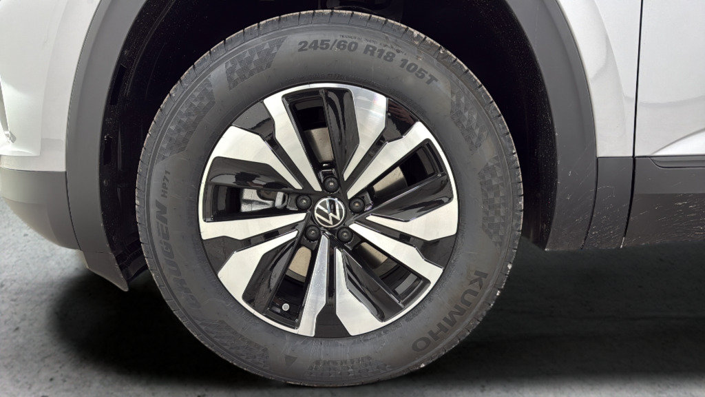 New 2026 Volkswagen Atlas Cross Sport SE AWD/4WD image 30
