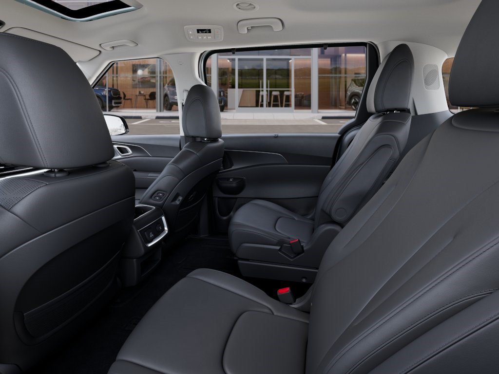 New 2027 Kia Carnival SX FWD image 18