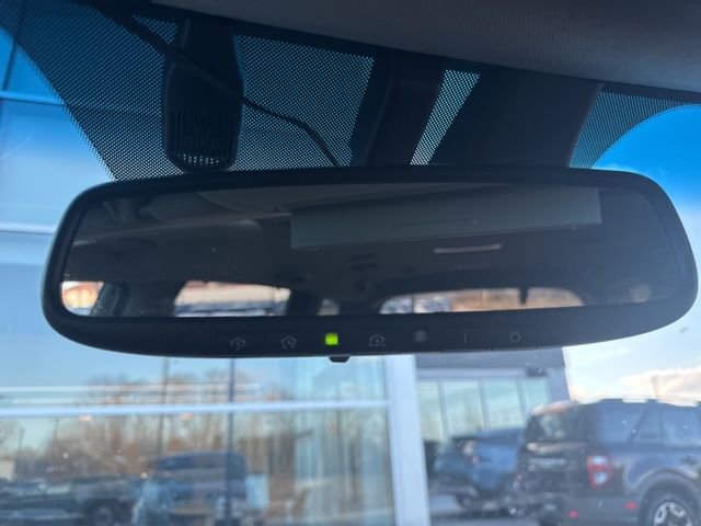 Used 2019 Kia Sedona SX image 17