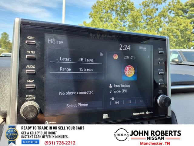 Used 2022 Toyota RAV4 XLE Premium image 6