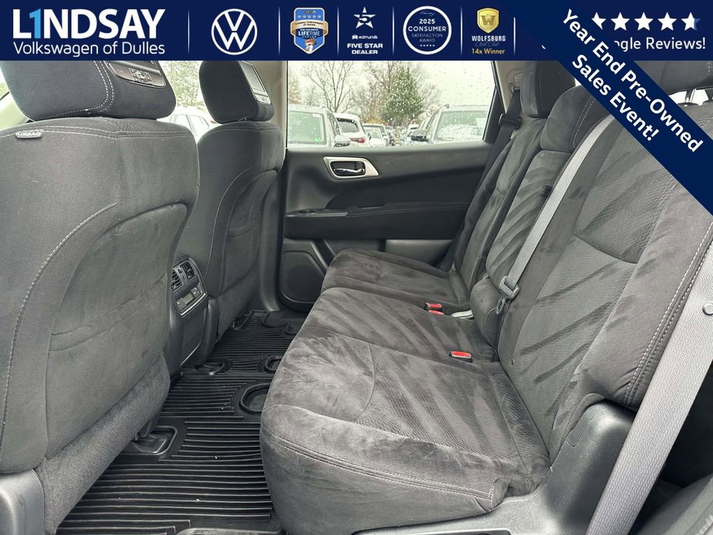 Used 2014 Nissan Pathfinder SV image 12