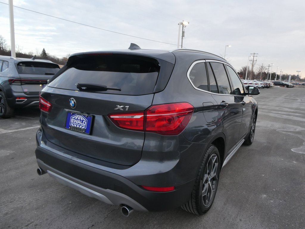 Used 2018 BMW X1 xDrive28i image 3