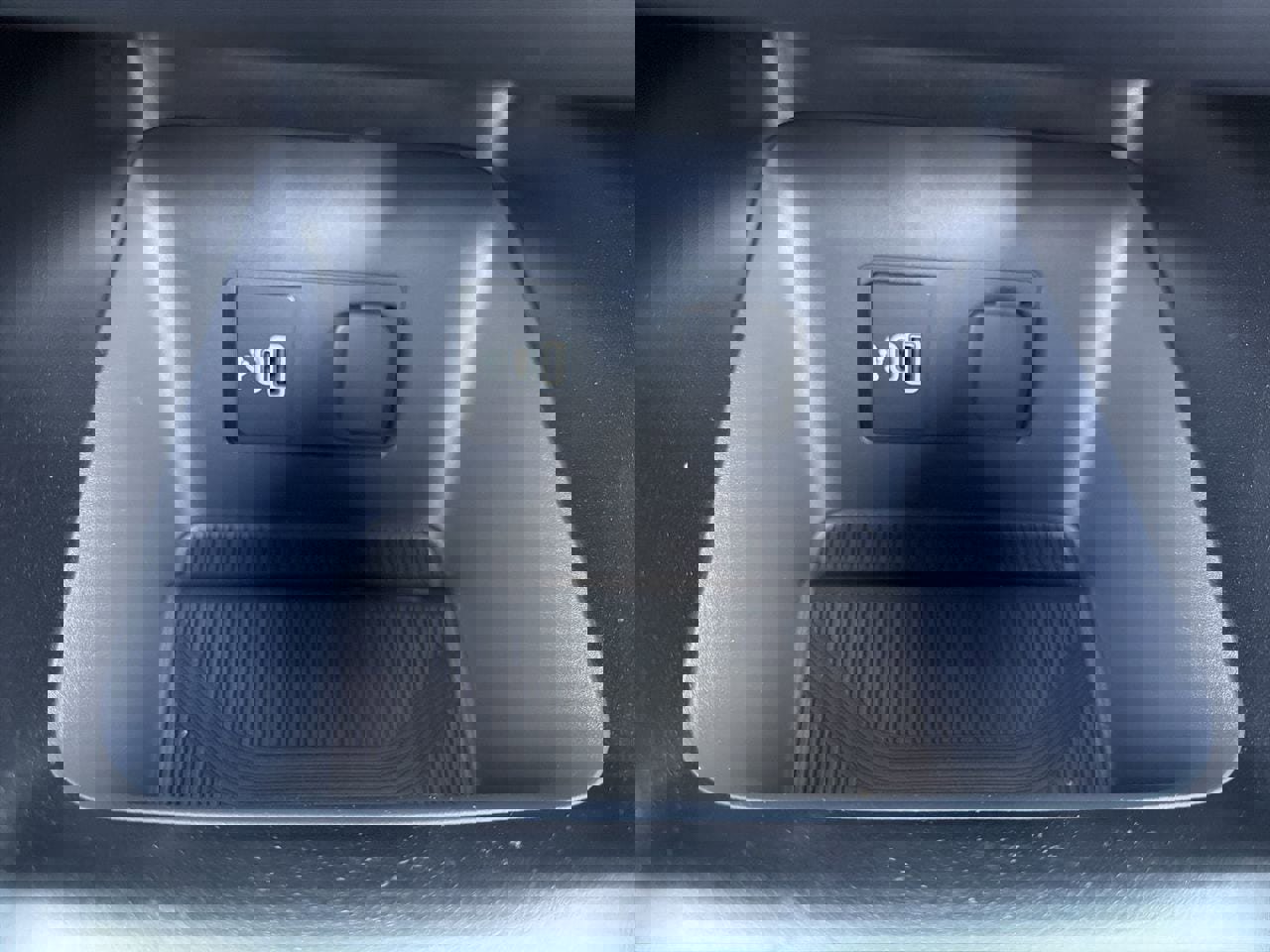 New 2026 Ford Explorer ST-Line w/ ST-Line Street Pack image 9