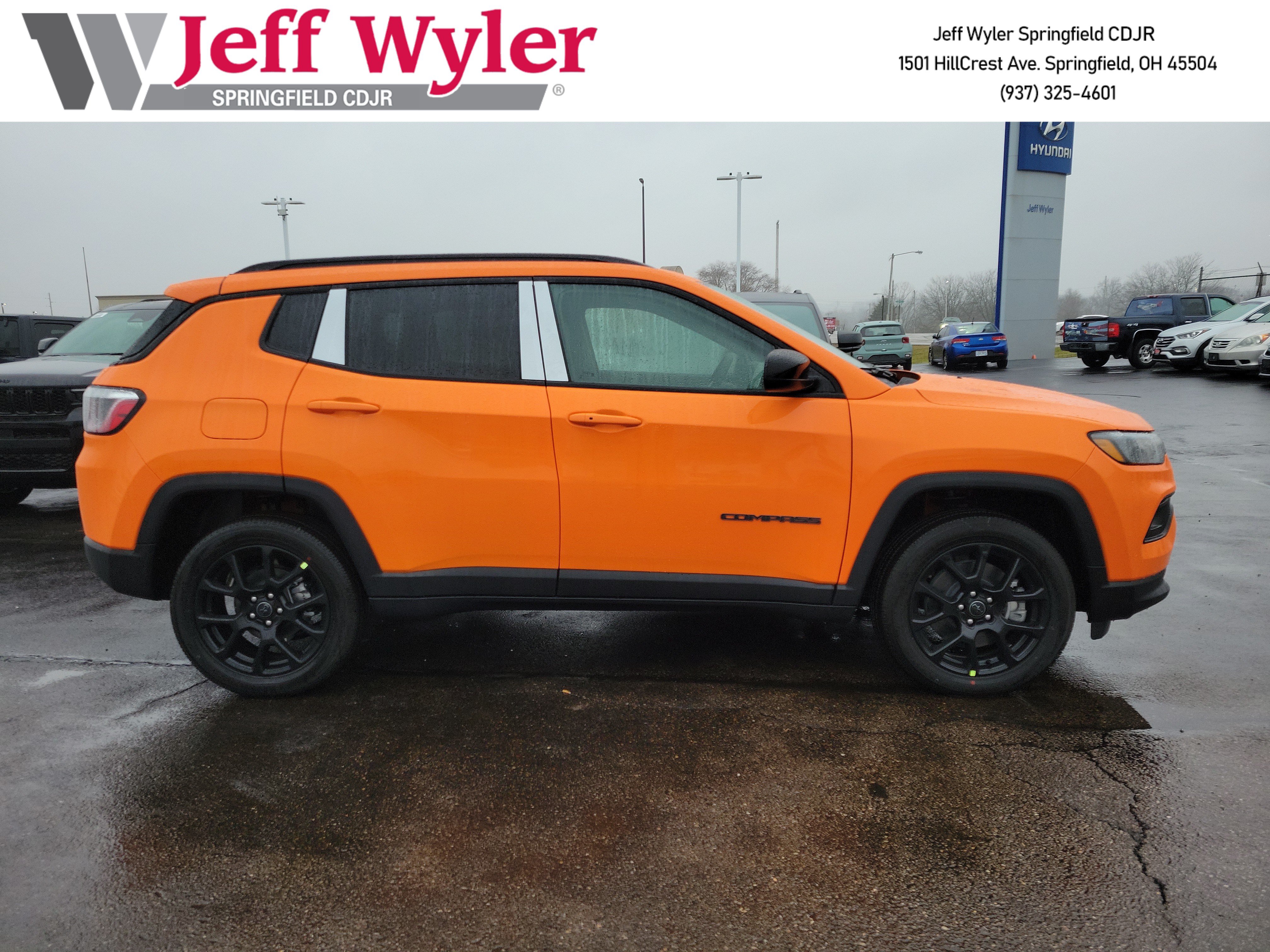 New 2026 Jeep Compass Latitude AWD/4WD image 3