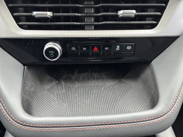 New 2025 Ford Explorer Active image 23