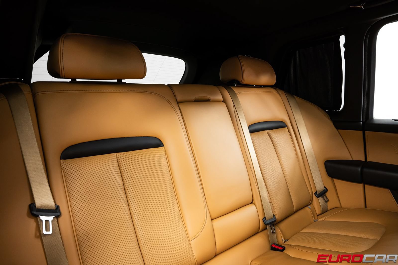 Used 2019 Rolls-Royce Cullinan AWD/4WD image 40