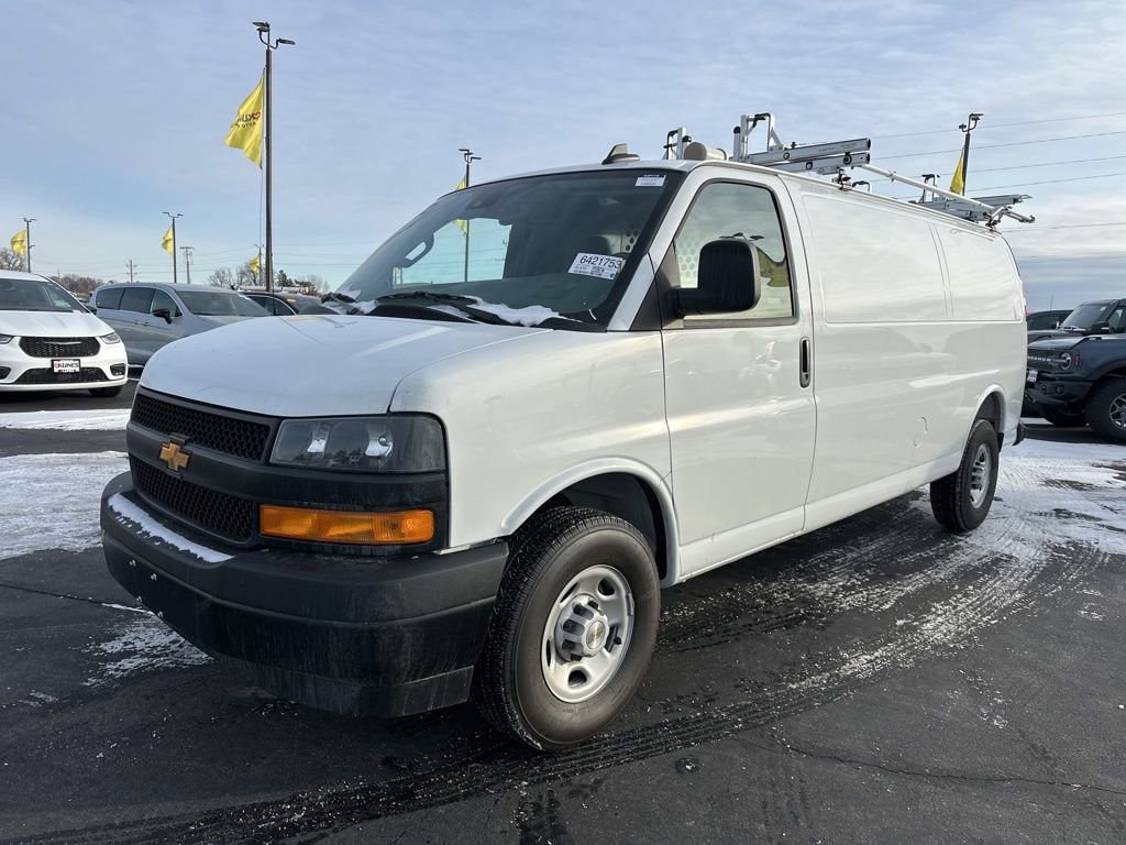 Used 2025 Chevrolet Express 2500 Extended w/ Communications Package image 15