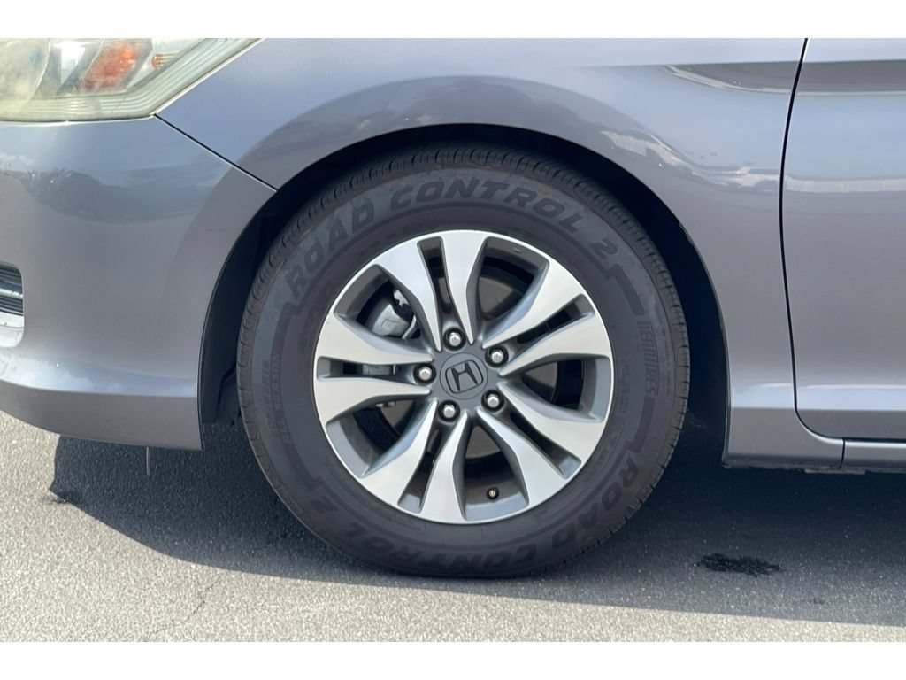 Used 2013 Honda Accord LX image 10