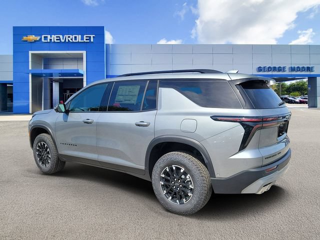New 2026 Chevrolet Traverse Z71 w/ Enhanced Driving Package AWD/4WD image 3