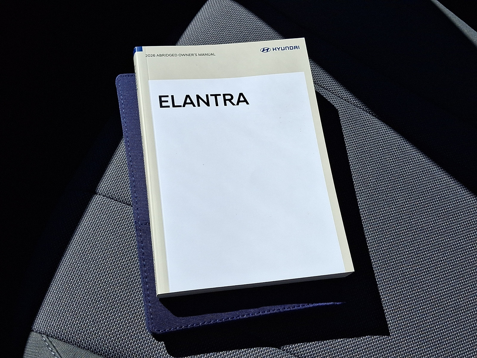 Certified 2026 Hyundai Elantra SE FWD image 25